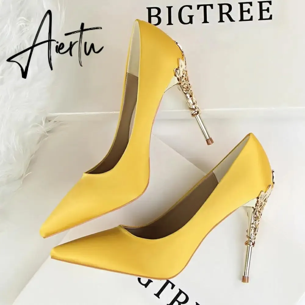 Aiertu  Metal Carved Wedding Bridal High Heels Solid Silk Shoes Pointed Toe Shallow Women Pumps Ladies Elegant High Heels 10cm