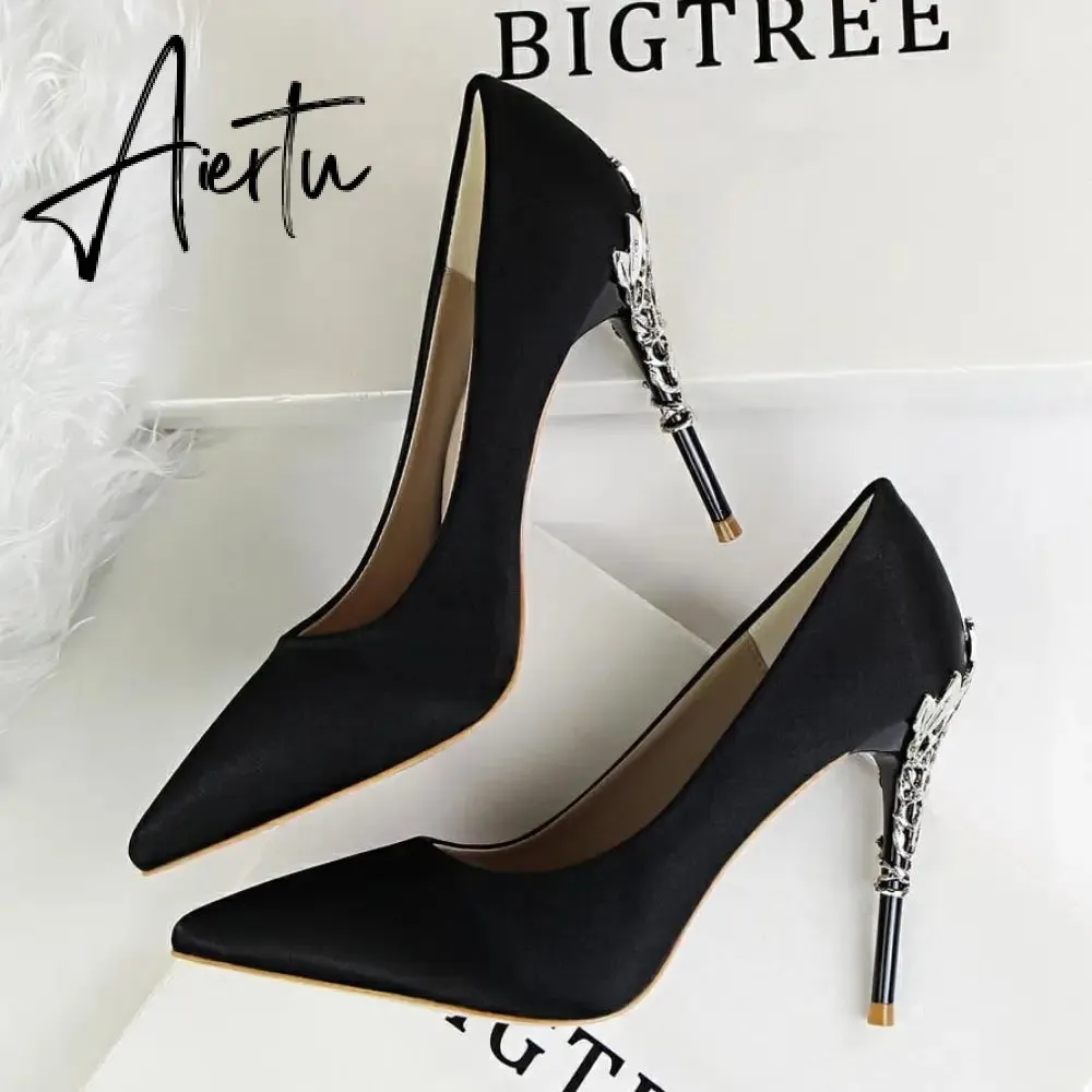 Aiertu  Metal Carved Wedding Bridal High Heels Solid Silk Shoes Pointed Toe Shallow Women Pumps Ladies Elegant High Heels 10cm
