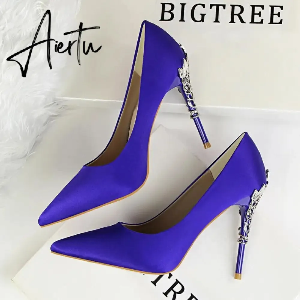 Aiertu  Metal Carved Wedding Bridal High Heels Solid Silk Shoes Pointed Toe Shallow Women Pumps Ladies Elegant High Heels 10cm