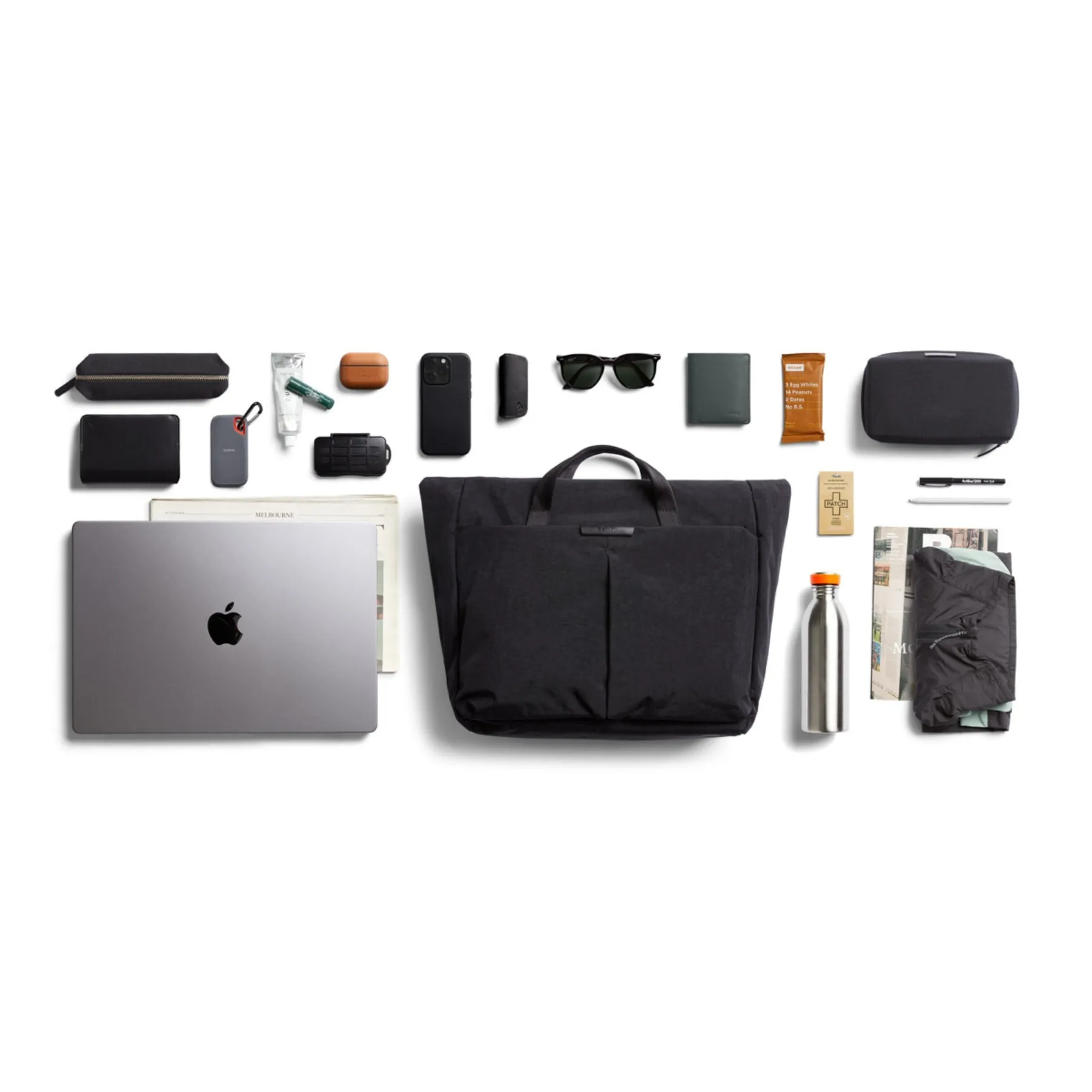 Bellroy Tokyo Messenger Bag 16" in Raven