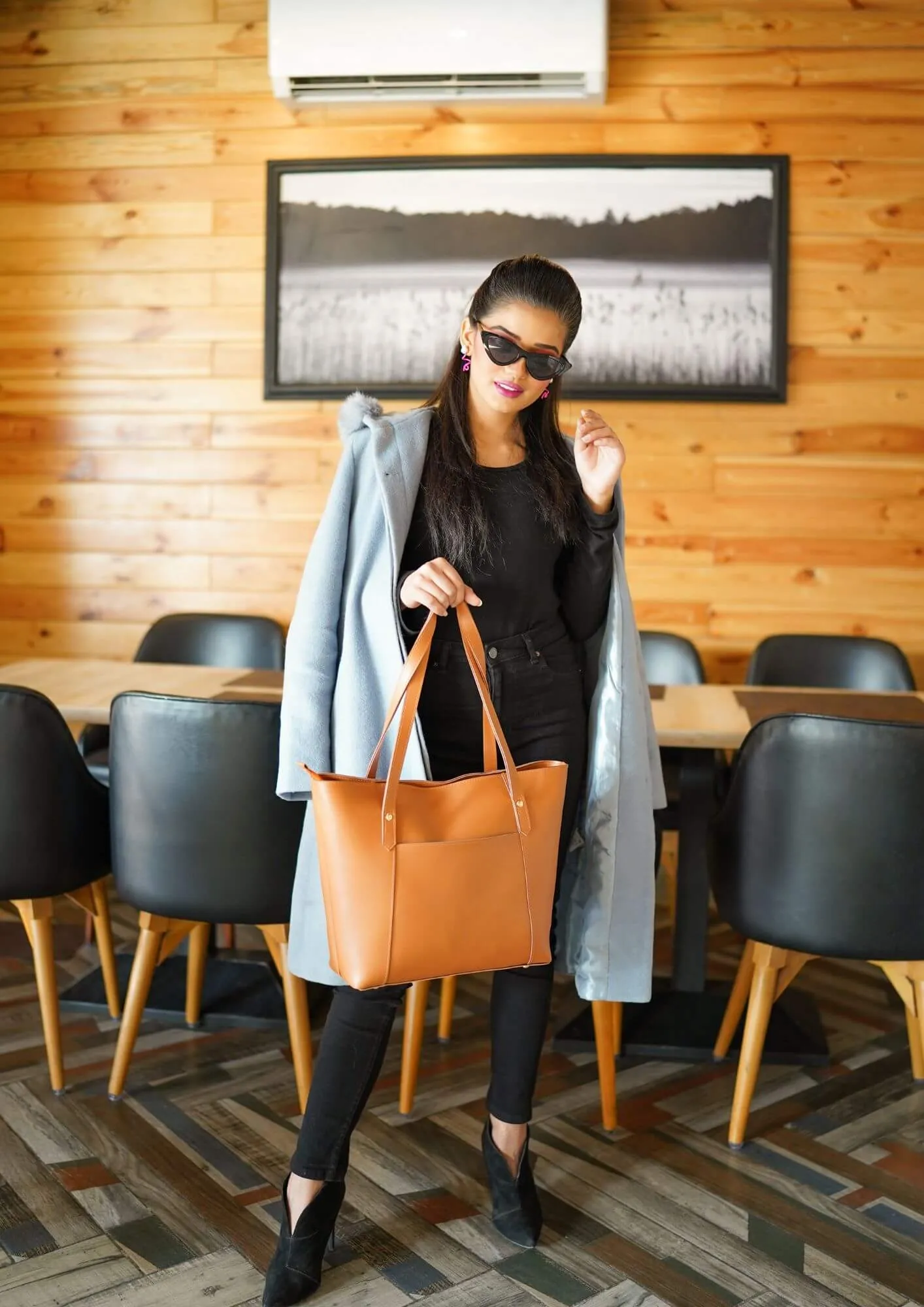 Brown Belle The Tote Bag