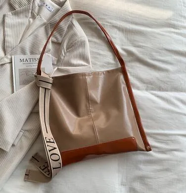 Christmas Gift High quality Women bag 2024 New hit color Fashion handbags PU leather Sweet ladycartoon cute little dog pack Shoulder Female bag