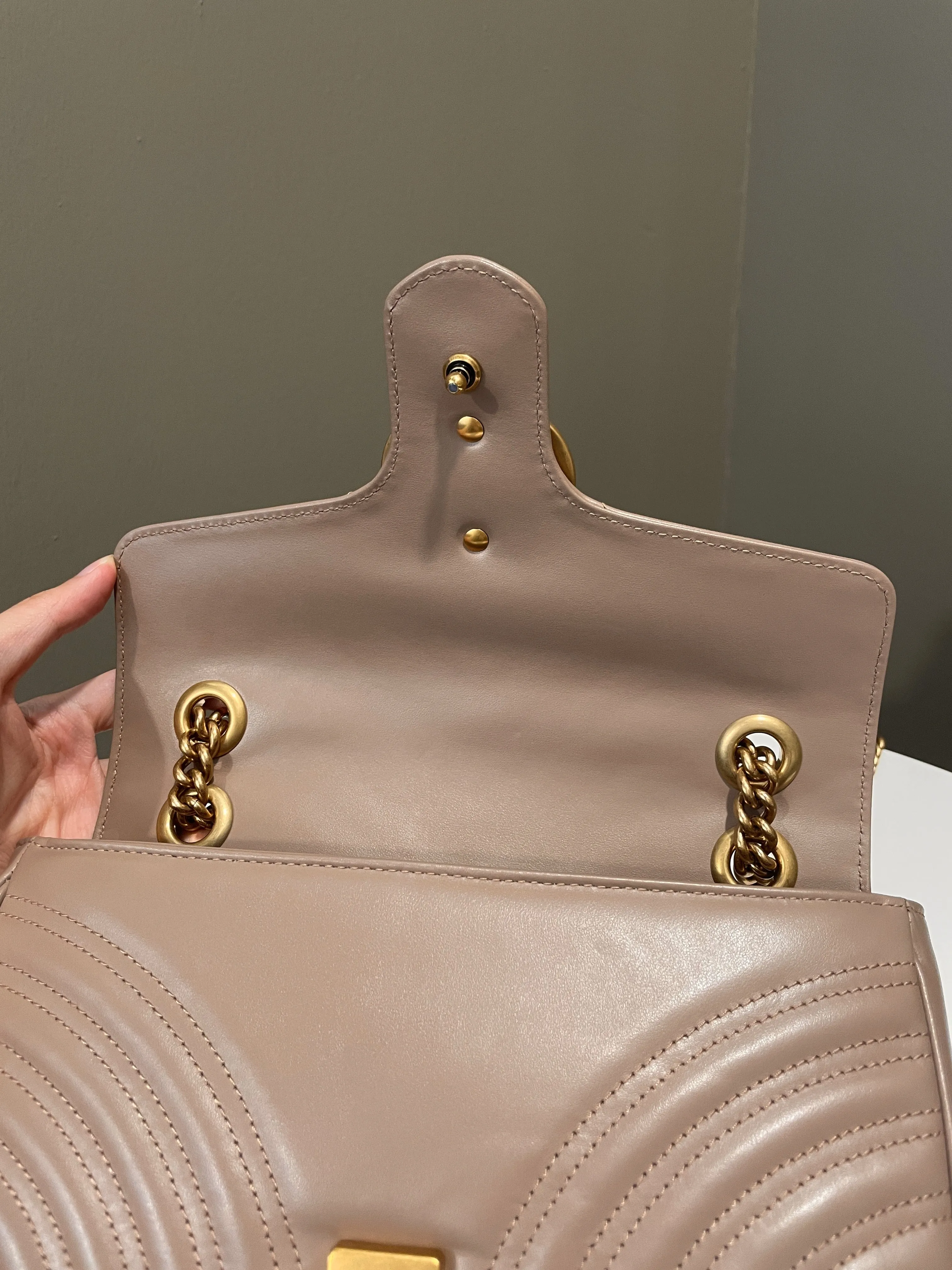 Gucci Marmont Flap Bag Beige