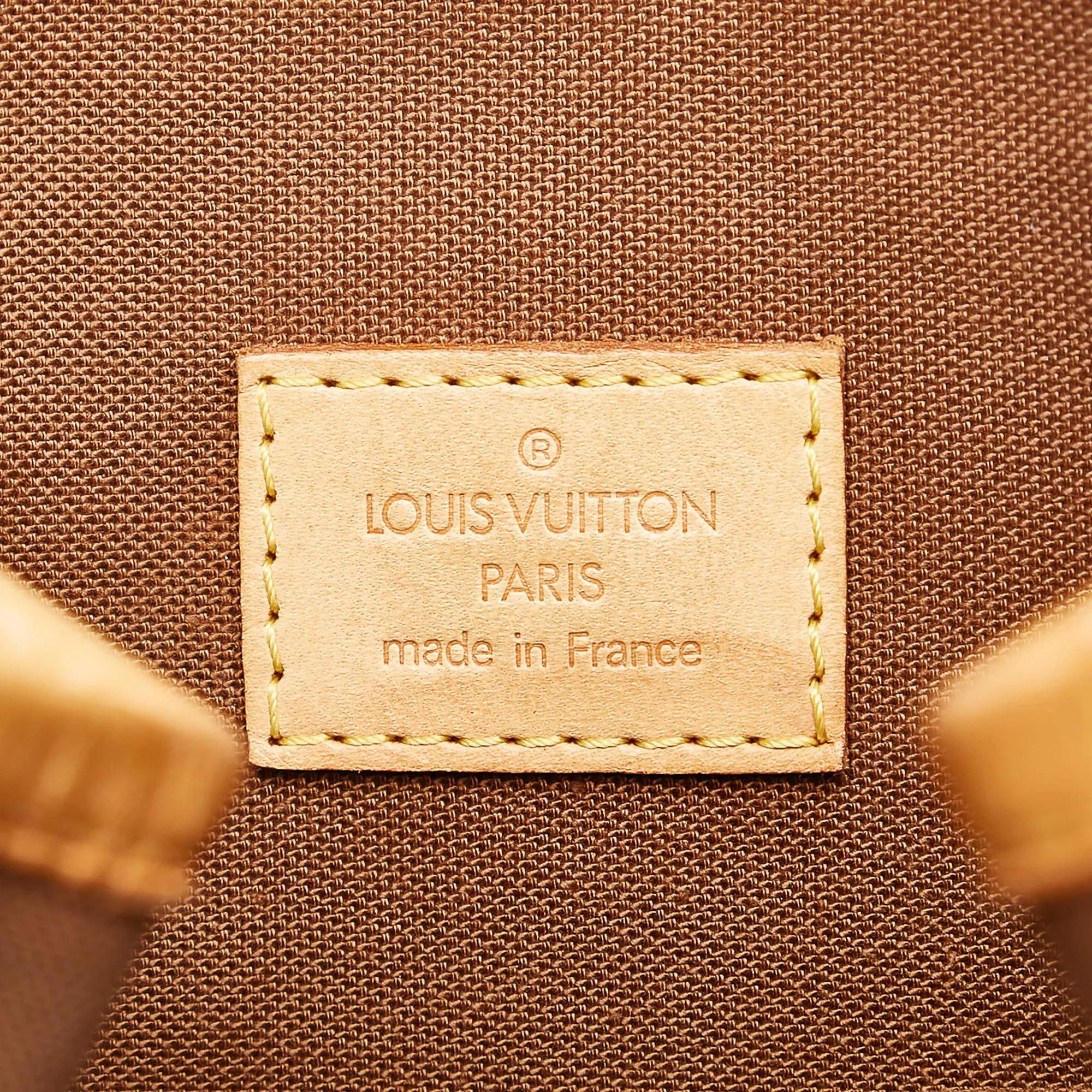 Louis Vuitton Monogram Batignolles Vertical (SHG-34442)